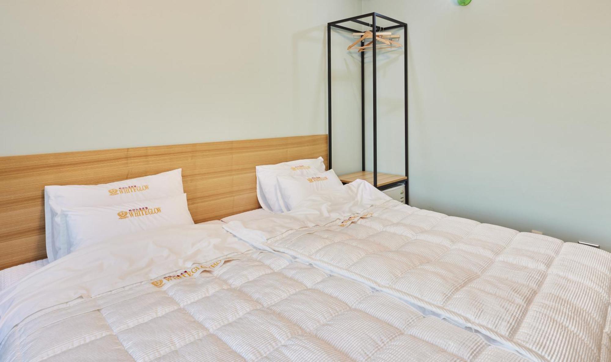 Goheung Hayan Noeul Hotel Экстерьер фото
